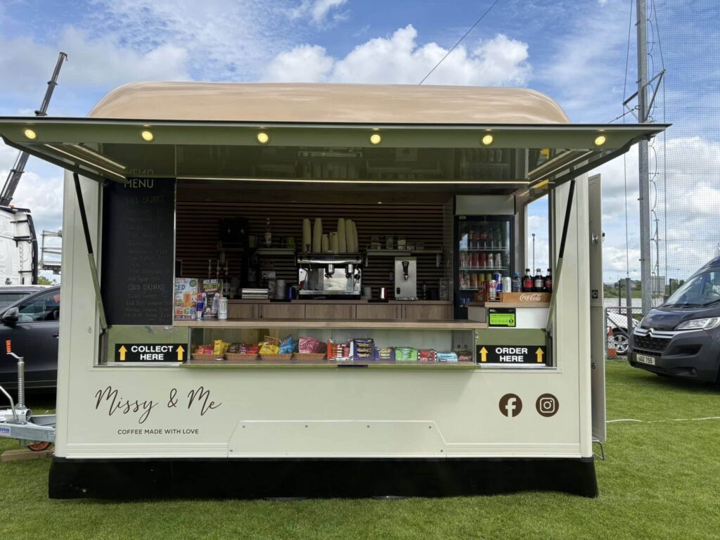 Outside catering with missy and me on the move